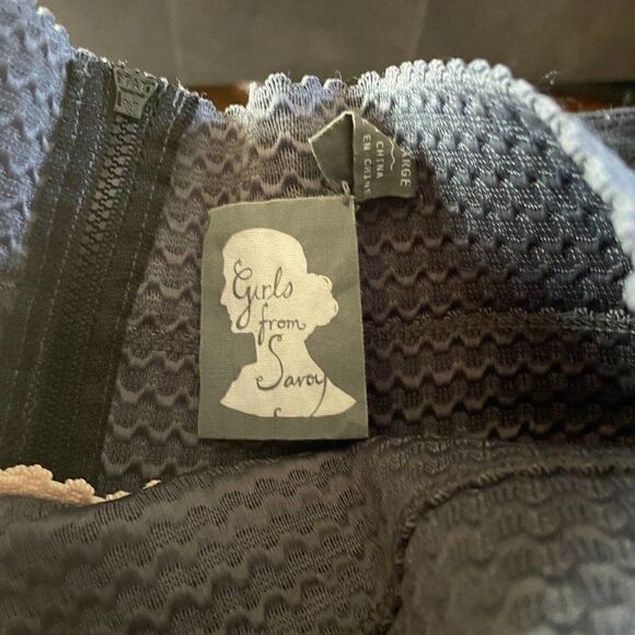 Anthropologie Girls From Savoy Scalloped Striped Ponte Skirt Pink/Grey - Picture 4 of 11